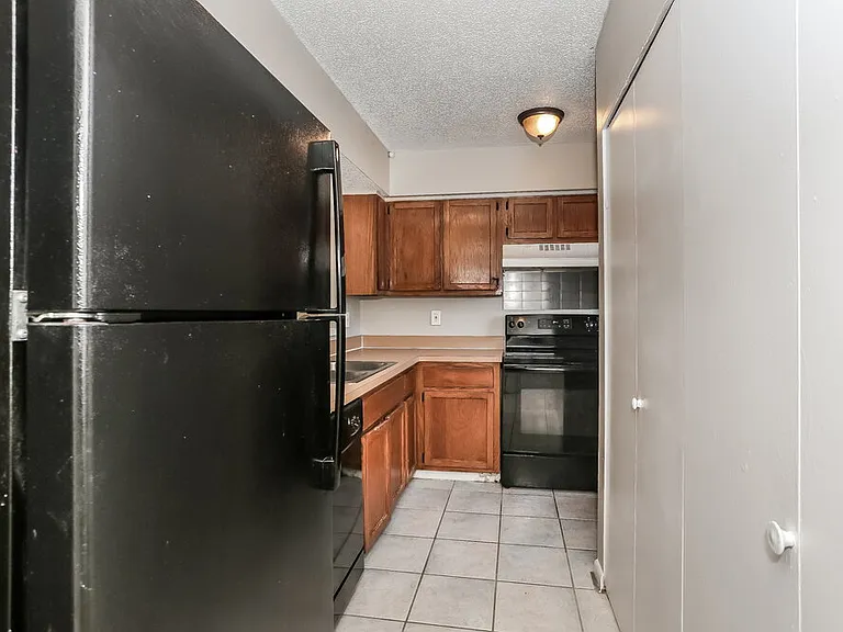 7656 Arble Dr — Photo 7