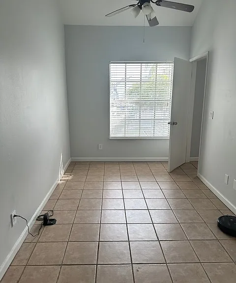 Armenia Gables Cir — Photo 10