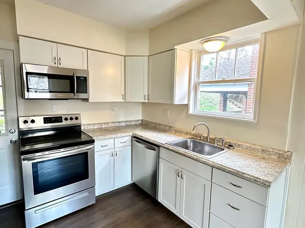 1528 Dagmar Ave, Pittsburgh, PA 15216