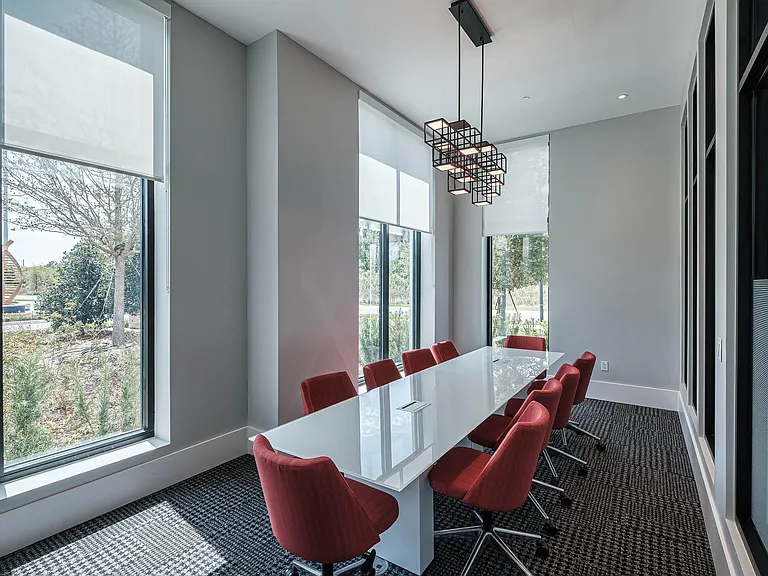 Altis Grand Suncoast Apartments — Photo 16