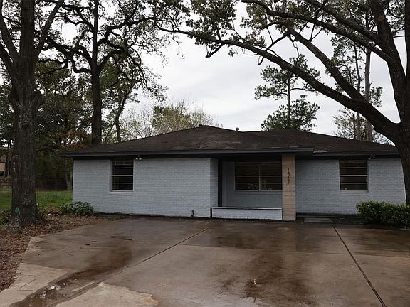4th image of 1517 Antoine Dr