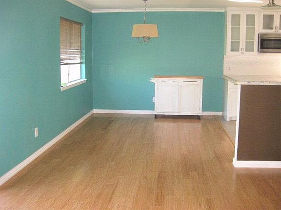 2nd image of 2008 Hibiscus Ave