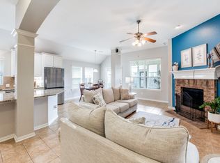 705 Lovebird Ln, Little Elm, TX 75068