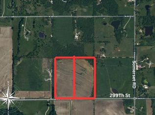 W 299th St, Paola, KS 66071