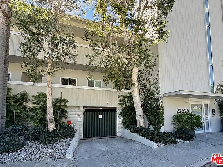 22626 Pacific Coast Hwy #2 — Photo 26
