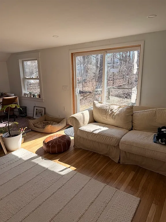 1 bed, 1.0 bath, 500 sqft, $1,800 — Photo 4