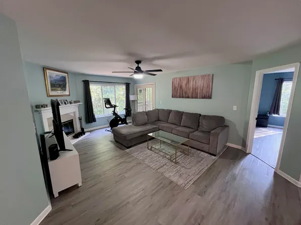 535 Cloverfield Ln APT 202, Fort Wright, KY 41011