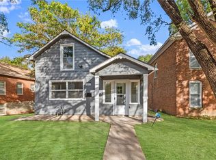 1123 3rd Ave, Leavenworth, KS 66048
