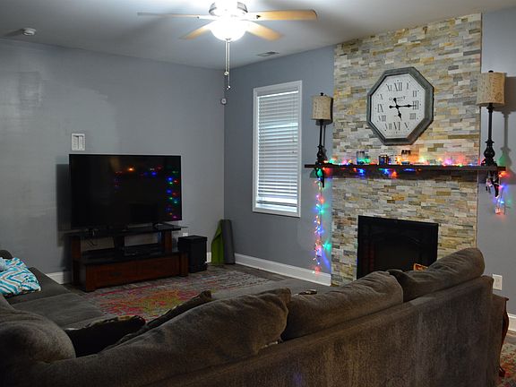 5th image of 4467 Jockey Whip Ln