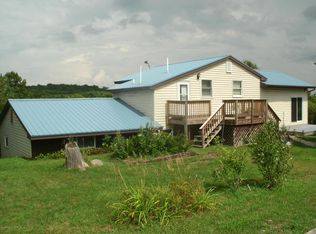 4443 Hc Edmore Rd, Edmore, MI 48829