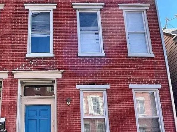 238 N Warren St FLOOR 2