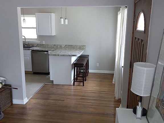 3rd image of 1632 Broad Blvd