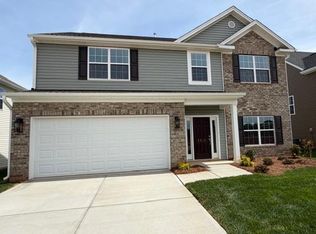 3713 Contimental Sq, Kernersville, NC 27284
