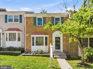 5002 McFarland Dr, Fairfax, VA 22032