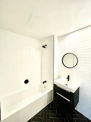 Rented by Pear NYC LLC | media 28