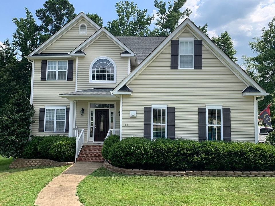 2nd image of 36 Brooksby Ct