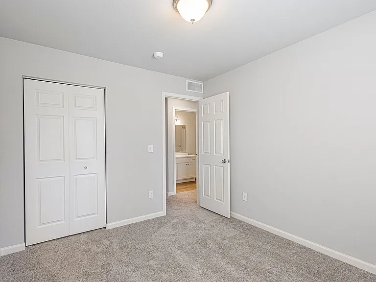 934 Maple Ave — Photo 18