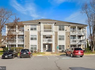 8083 Lacy Dr APT 304, Manassas, VA 20109
