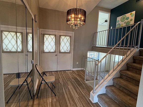 3rd image of 35826 Foothill Dr