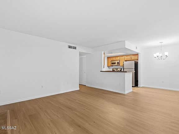 5th image of 101 S Players Club Dr APT 11103