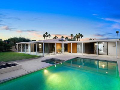 695 N Camino Real, Palm Springs, CA, 92262
