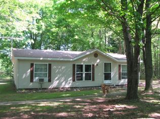 10700 Ashard Rd, Lake, MI 48632