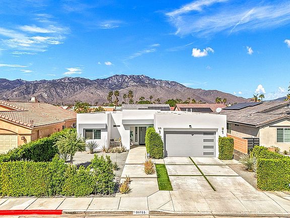 3rd image of 31755 Avenida Del Padre