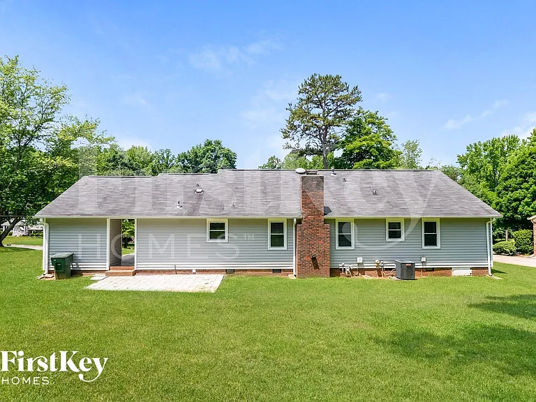 524 Jasin Dr — Photo 15