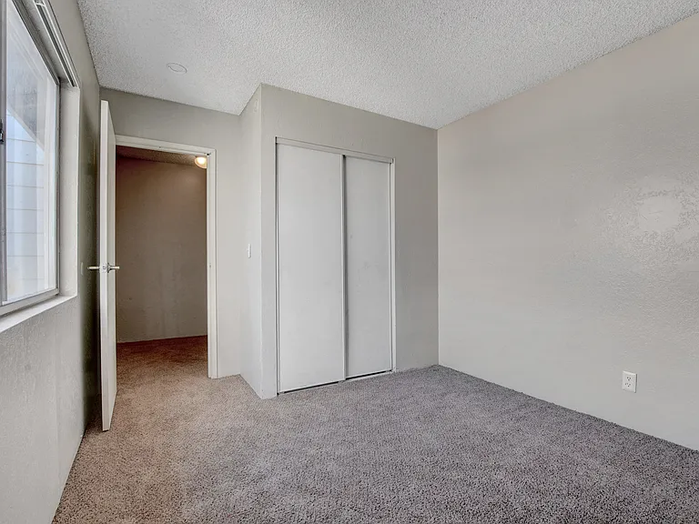 Green Tree Apartments — Photo 21