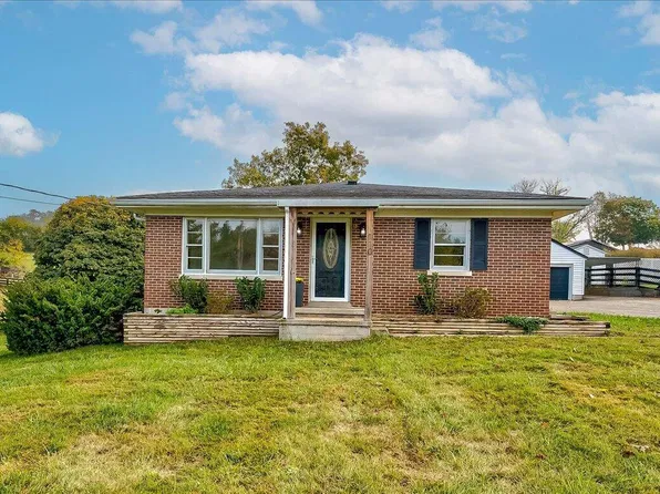 110 Caleb Ln, Paint Lick, KY 40461