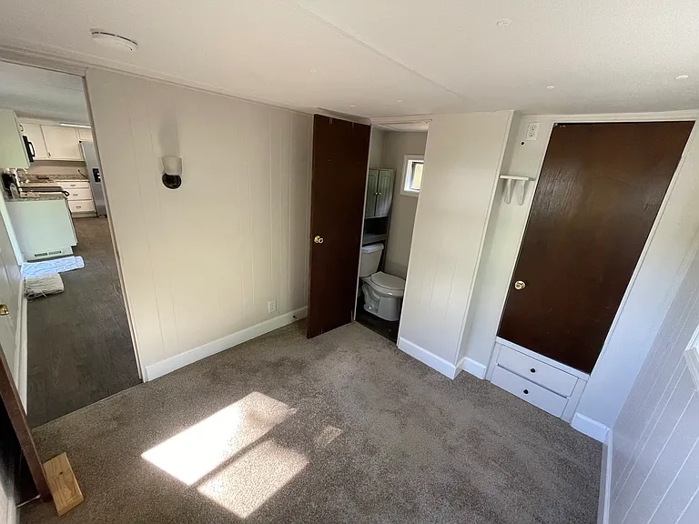 Holly Hill Dr — Photo 4