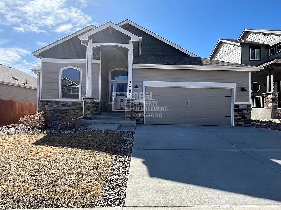 12767 Scenic Walk Dr