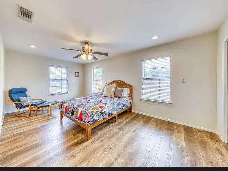 1101 County Road 256 — Photo 12