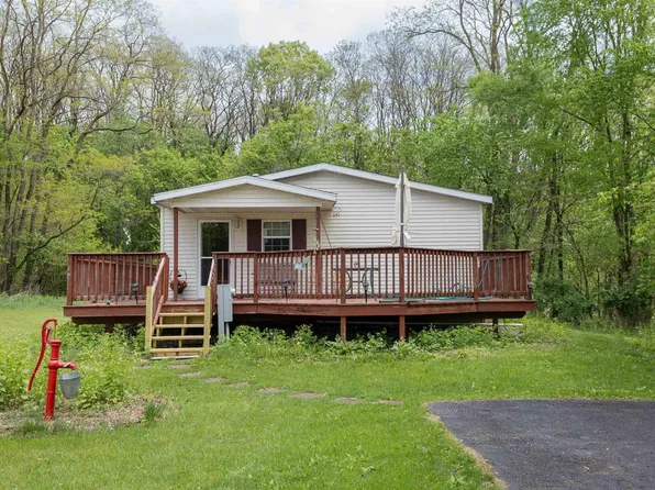 W7744 County Rd E, Westfield, WI 53964