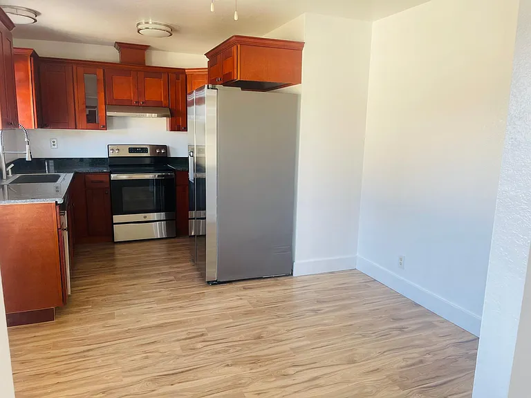 215 Hillcrest Ave #1 — Photo 36