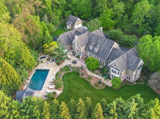 11820 Plantation Dr, Great Falls, VA 22066