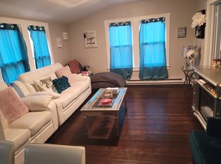 95 1/2 Walnut St #B, Penns Grove, NJ 08069