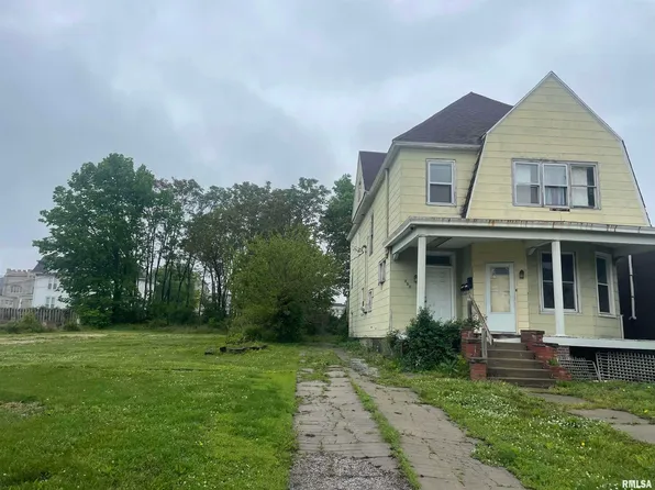 350 W College Ave, Jacksonville, IL 62650