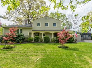 55 Fairview Dr E, Basking Ridge, NJ 07920