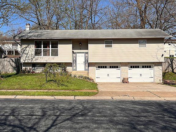 2nd image of 2816 Westminister Dr