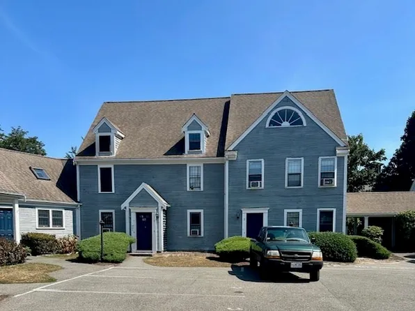 316 Sea St #I, Barnstable, MA 02630