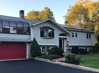 25 King St, Stoughton, MA 02072