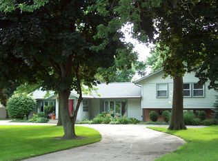 3011 S Prospect Ave, Champaign, IL 61822