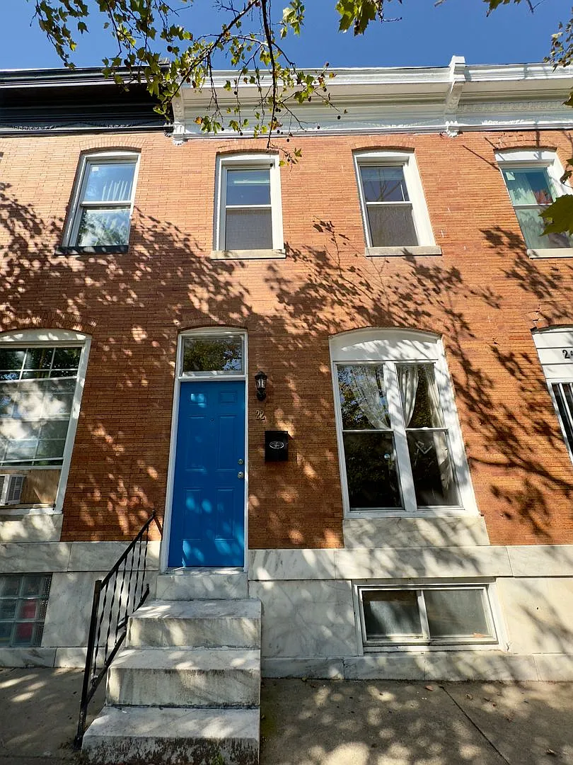 Charming 2BA/1BD Townhome in Patterson Park! — Photo 1