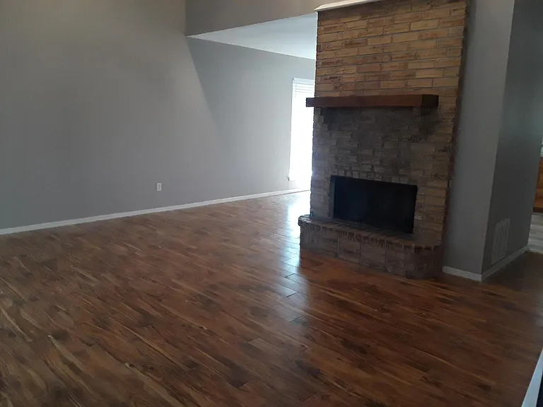 2117 Real Dr — Photo 4