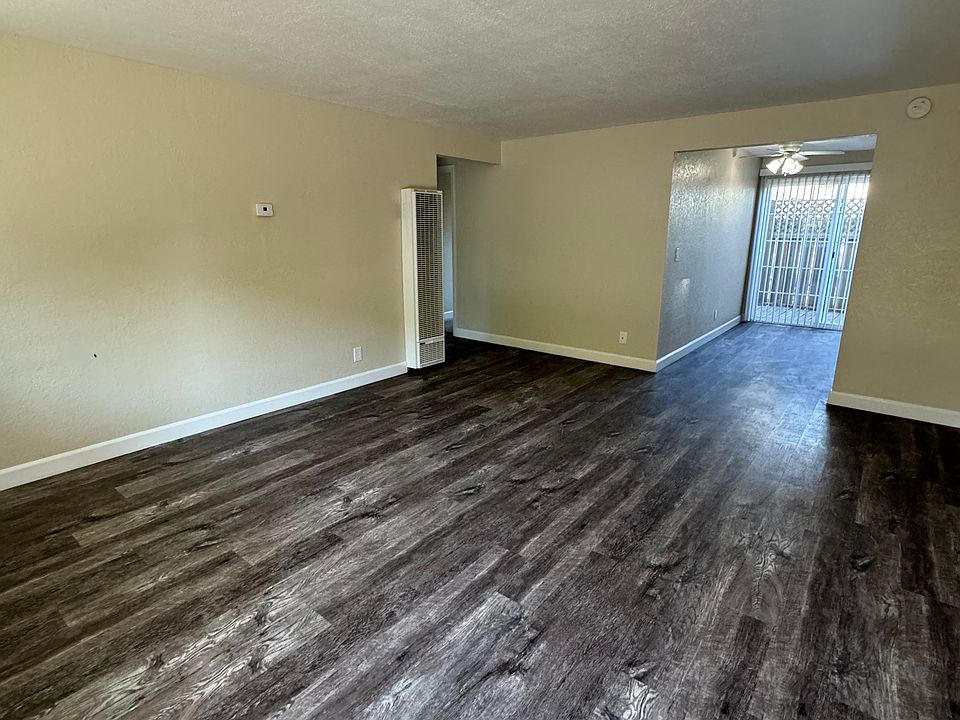 1st image of 1565 Monroe St #5