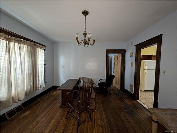 3rd image of 222 Lisbon Ave Floor 2