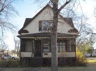 404 6th St S, Wahpeton, ND 58075