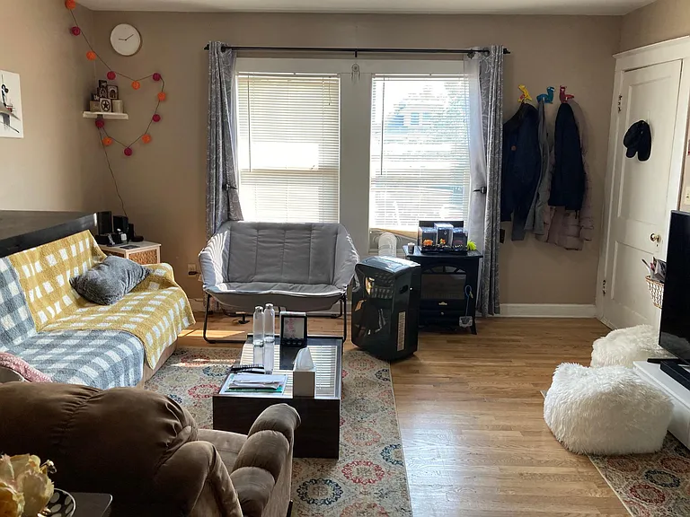 336 Crestwood Ave — Photo 3