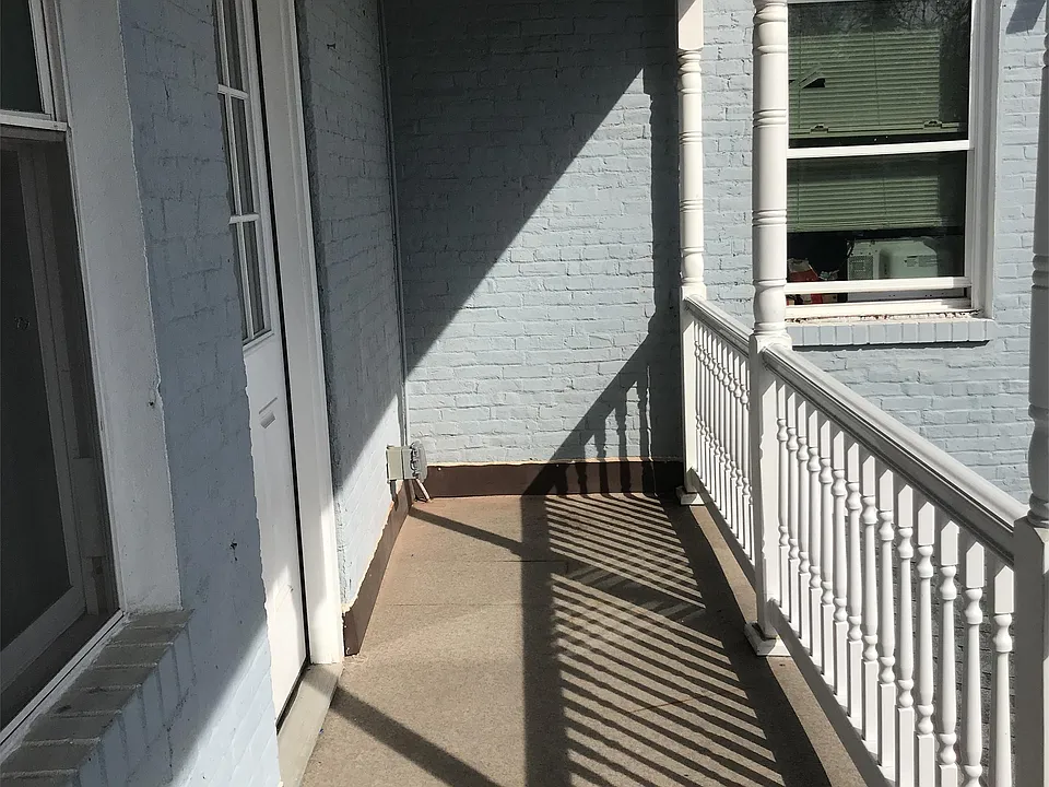 2nd Floor with Balcony